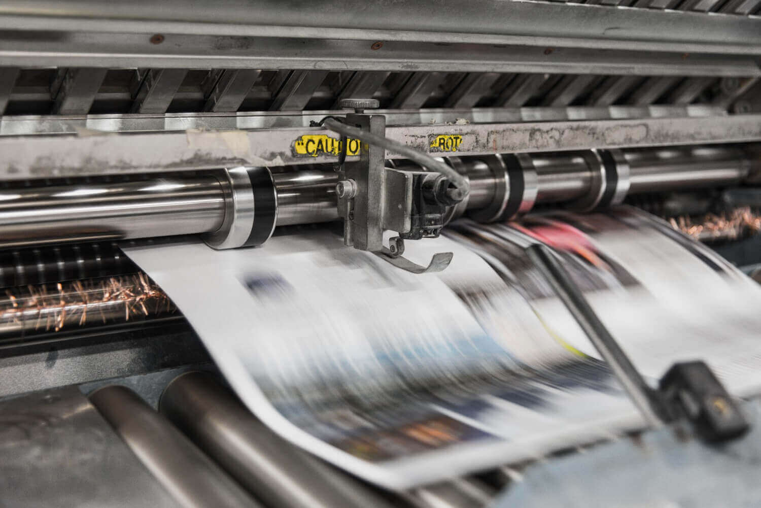 Tipping point in decline of magazines as one large printer remains in UK, Magazines